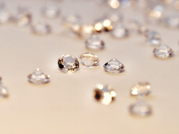 Towards next-gen computers: Mimicking brain functions with graphene-diamond junctions